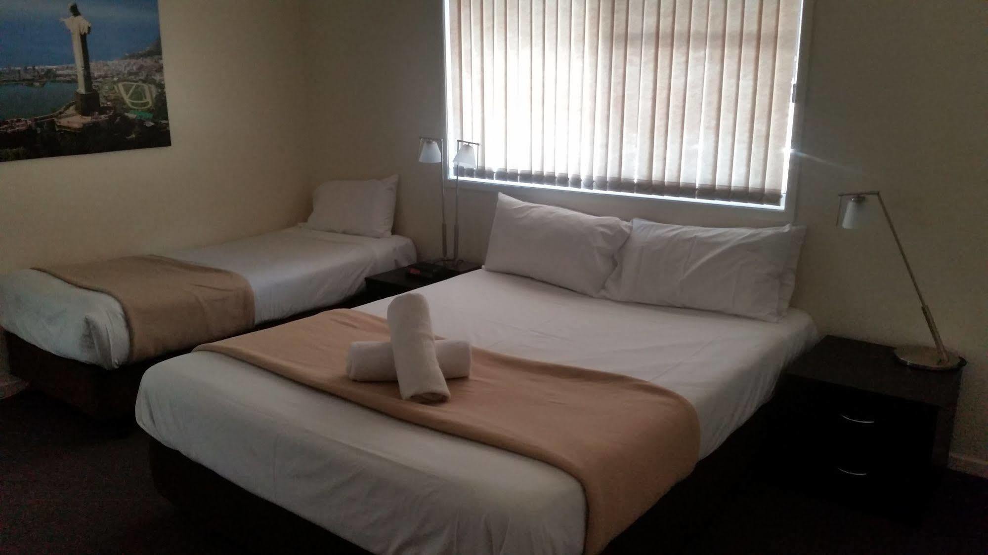 Clifford Park Motor Inn Toowoomba Zewnętrze zdjęcie